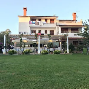 Vera Valizza