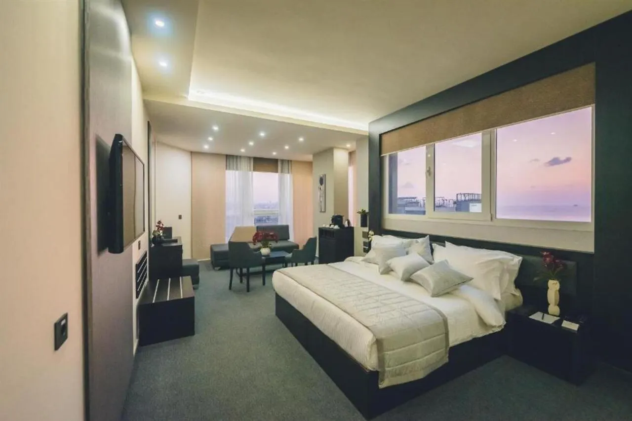 *****  Louis V Hotel Beirut Lebanon