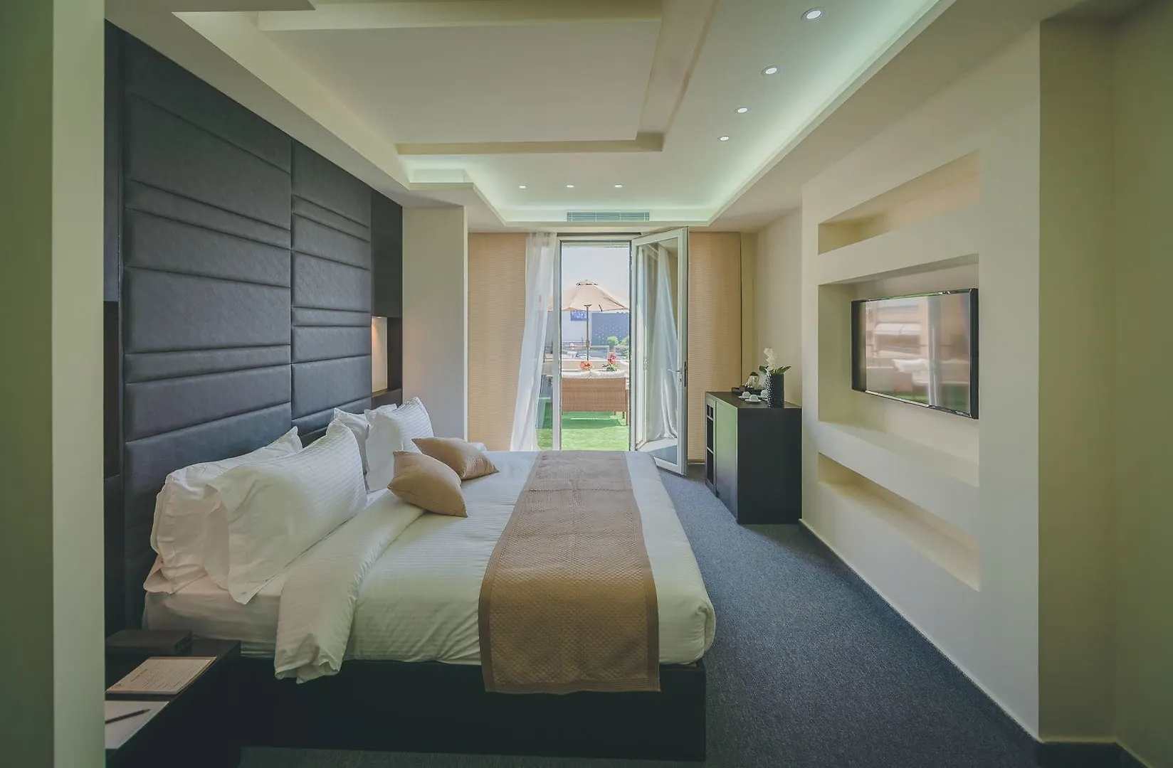 Louis V Hotel Beiroet